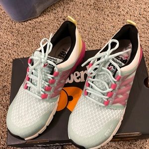 Like New- Steel Toe Womens 9